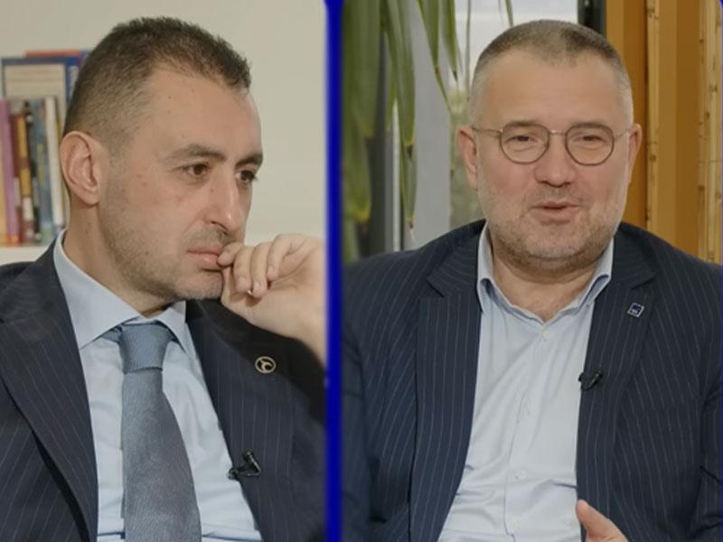 AXA Türkiye CEO’su Yavuz Ölken, Türkiye Sigorta ve Türkiye Hayat Emeklilik Genel Müdürü Taha Çakmak (Sağda)