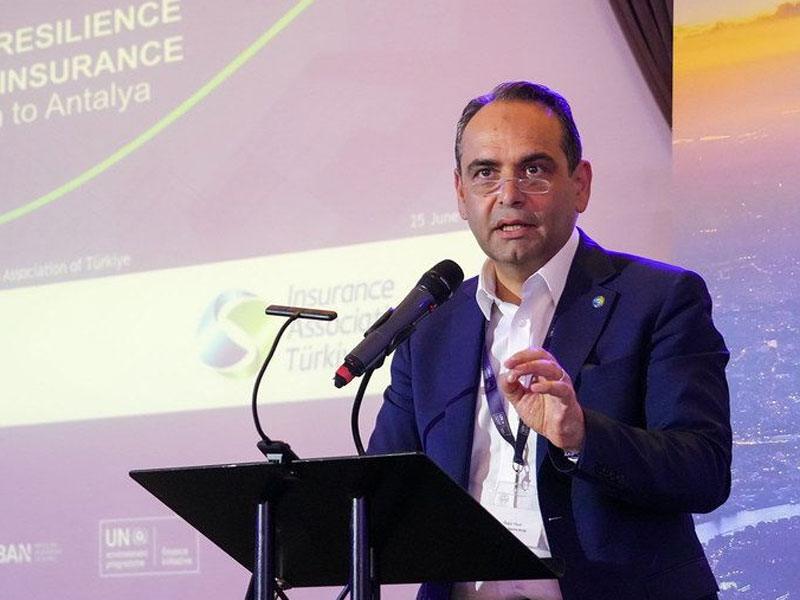 TSB Genel Sekreteri Özgür Obalı